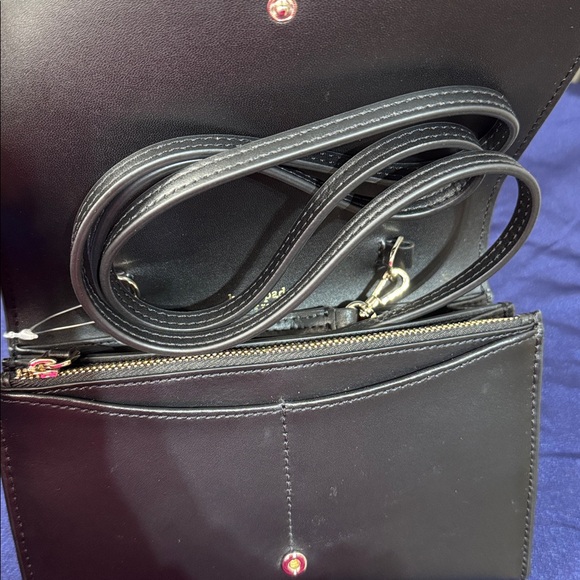 Kate Spade Kerri Black small flap w/ Strap Crossbody